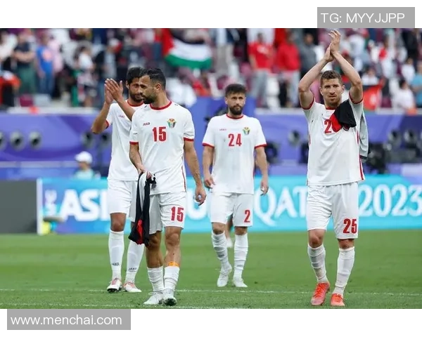 卡塔尔与约旦友谊赛精彩对决展现足球魅力与团队精神