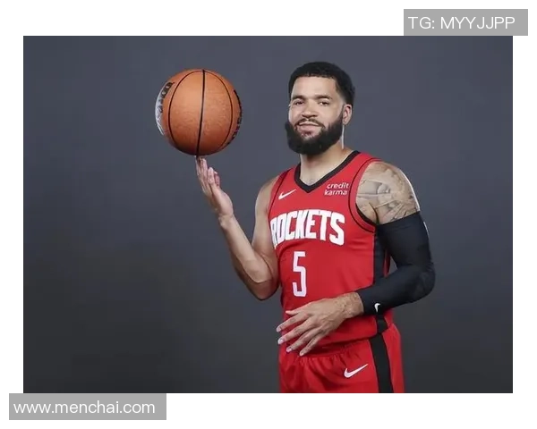 弗雷德范弗利特的篮球之路与职业生涯的辉煌成就探讨