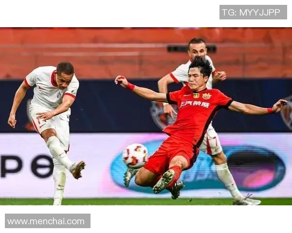 武汉与重庆中超对决精彩回顾及战况分析